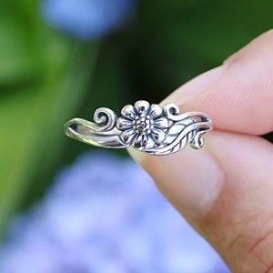 Sterling Silver Floral Midi Ring Toe Ring